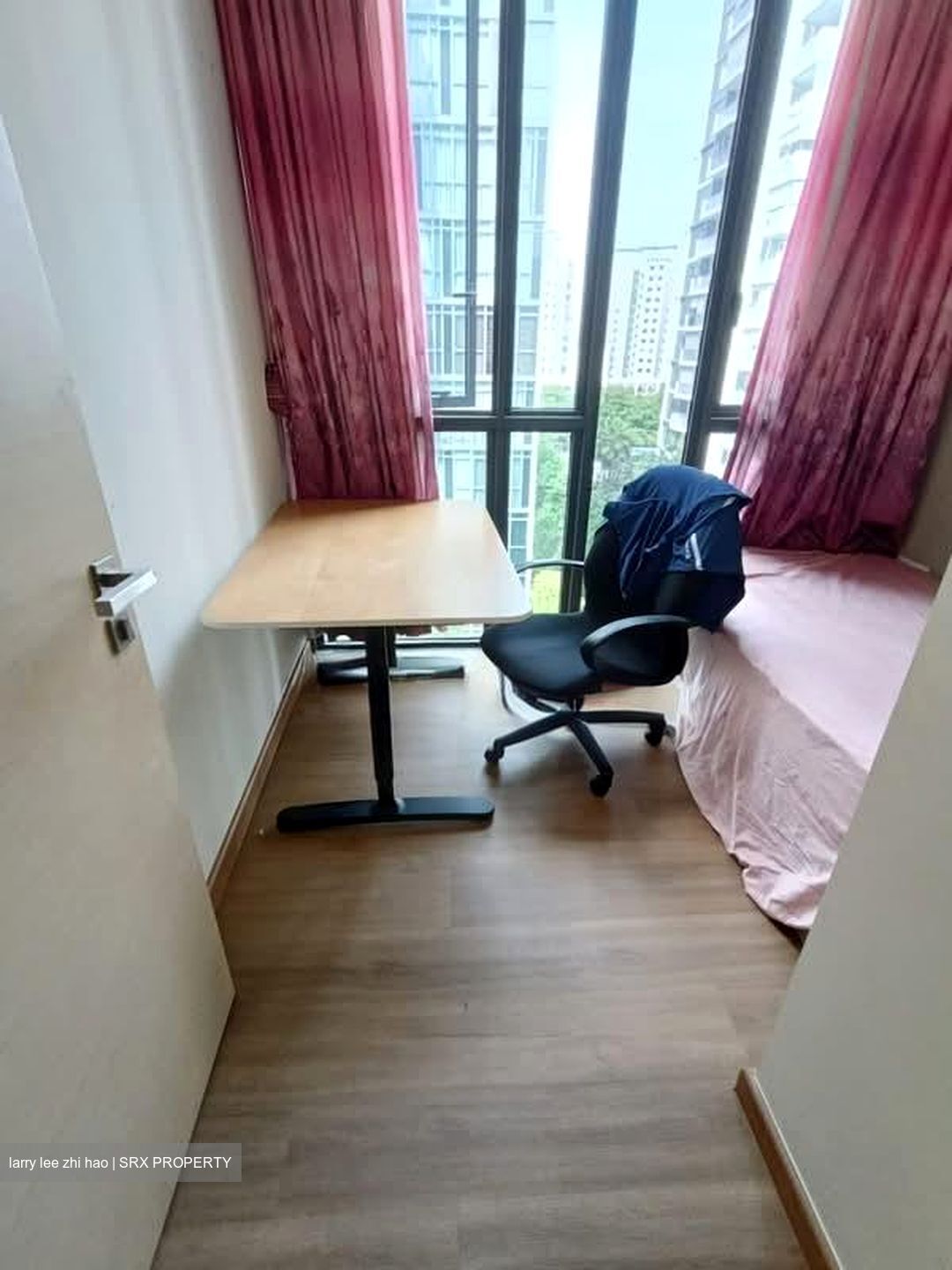 The Luxurie (D19), Condominium #557955811